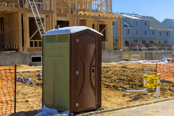 Best Portable restroom trailer rental  in Villisca, IA